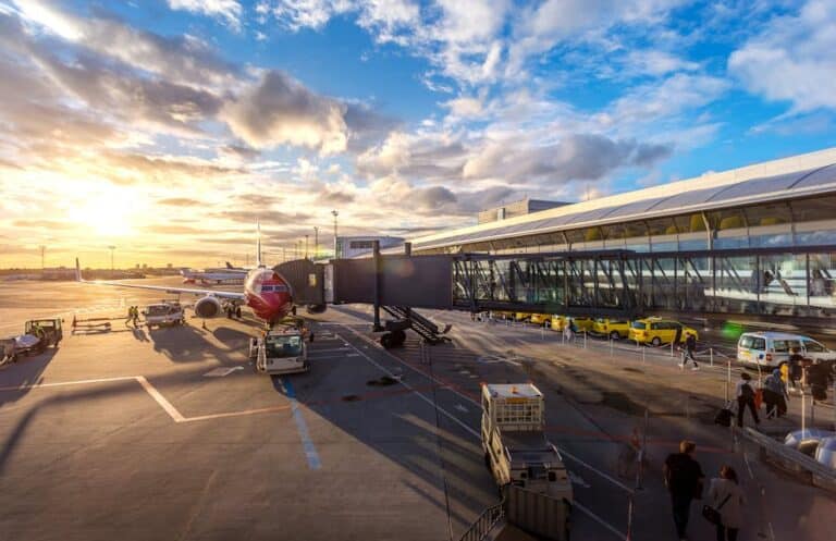 Canadian Airline Stocks